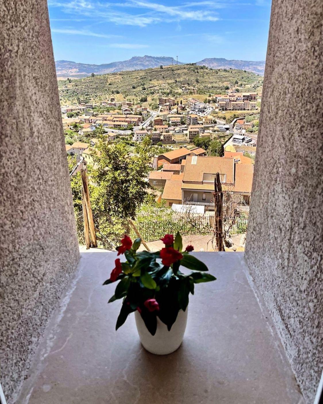 Crysas Home Assoro Dış mekan fotoğraf